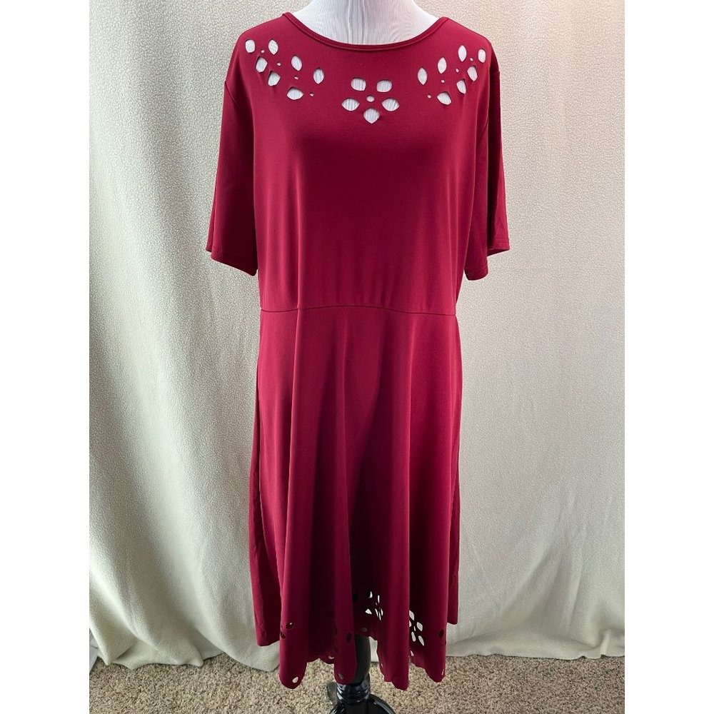 Red Floral Eyelet Short Sleeve Maxi Dress